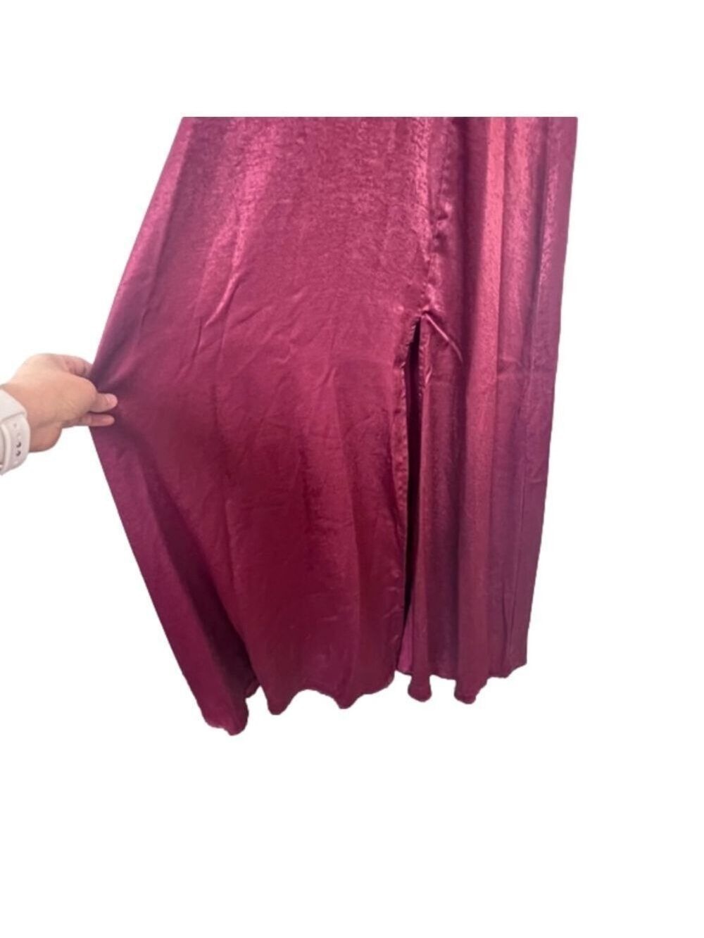 Lulus Burgundy Satin Maxi Dress Size XS NWT Wedding Pom Concert Party Pom - Picture 6 of 12